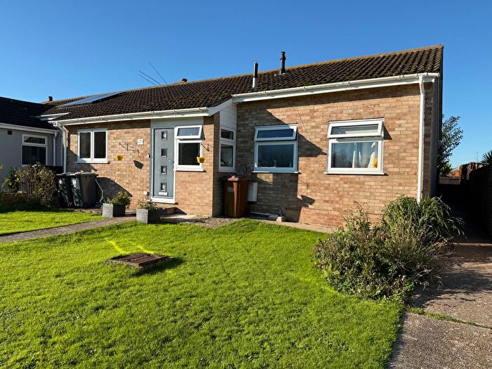 4 Bedroom Bungalow To Rent In Anderida Road, Lower Willingdon, BN22