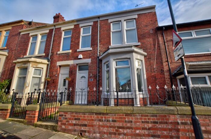 3 Bedroom Terraced House For Sale In Bishops Road, Benwell, Newcastle Upon Tyne, NE15