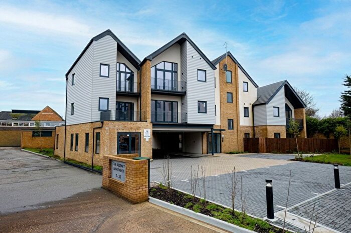 1 Bedroom Flat For Sale In High Street, Rayleigh, SS6
