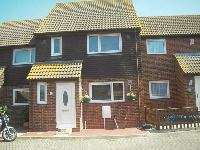 3 Bedroom Terraced House To Rent In Tysoe Court, Minster On Sea, Sheerness, ME12