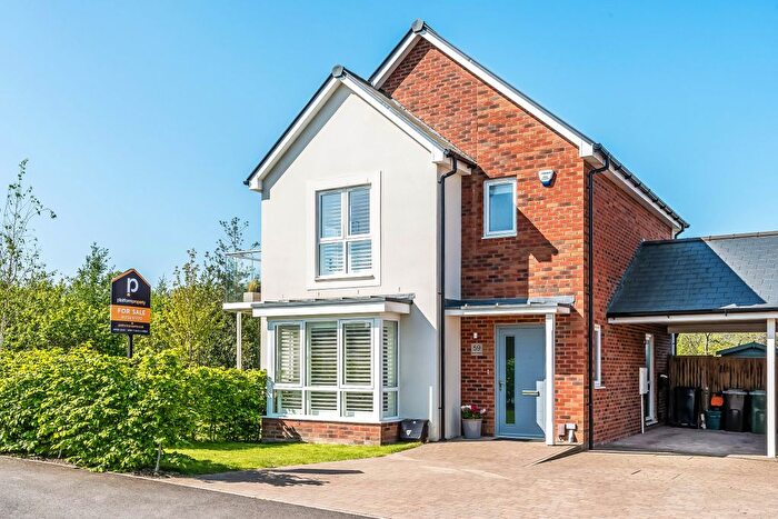 3 Bedroom Detached House For Sale In Herald Gardens, Tunbridge Wells, Kent, TN2