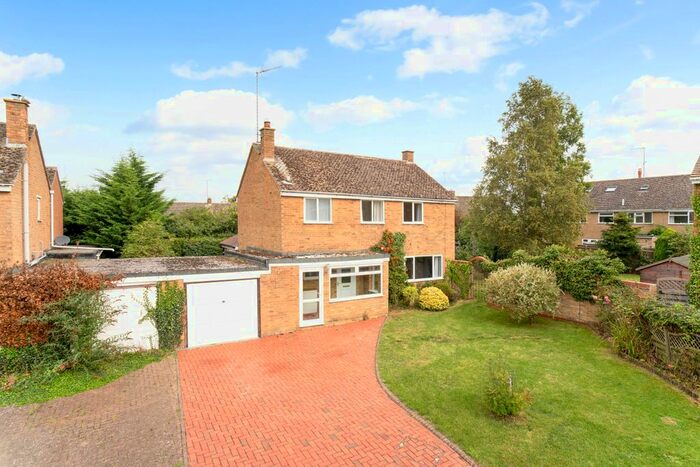 4 Bedroom Detached House For Sale In Broad Close, Barford St. Michael, OX15