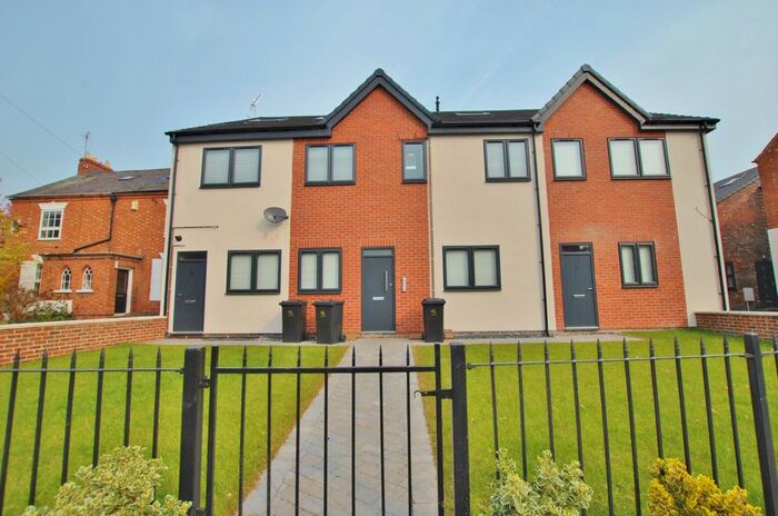 2 Bedroom Flat To Rent In Easthorpe Street, Ruddington, Nottingham, Nottinghamshire, NG11