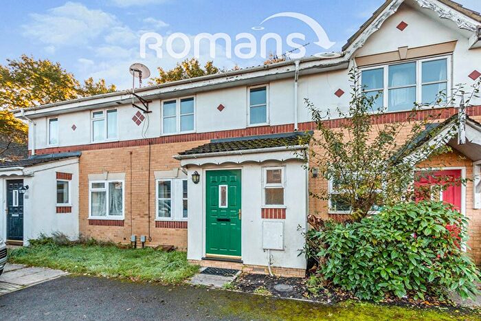 3 Bedroom Terraced House To Rent In Derry Close, Ash Vale, GU12