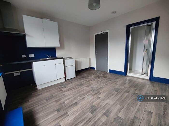 Studio To Rent In Charminster Road, Bournemouth, BH8