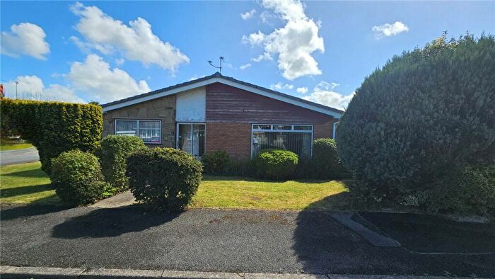 3 Bedroom Bungalow For Sale In Cilgant Eglwys Wen, Bodelwyddan, Rhyl, Denbighshire, LL18