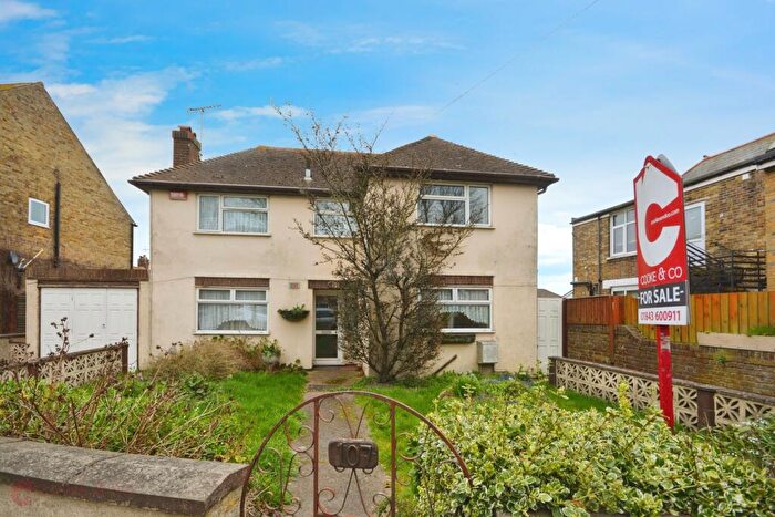 3 Bedroom Detached House For Sale In Newington Road, Ramsgate, CT12