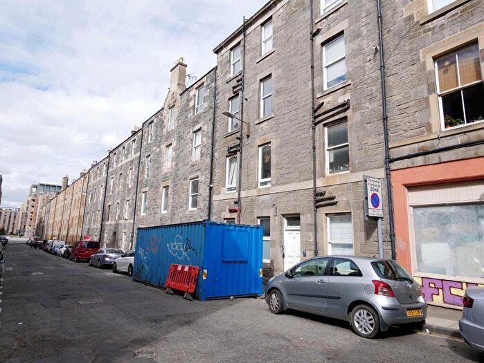 1 Bedroom Flat To Rent In Upper Grove Place, Haymarket, Edinburgh, EH3