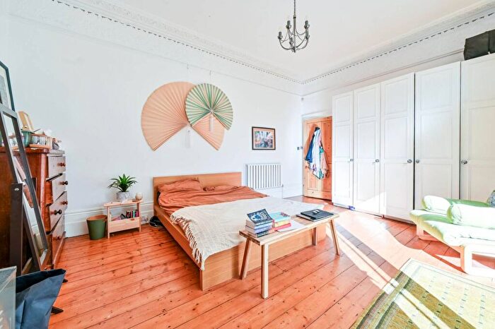 1 Bedroom Flat To Rent In Kidbrooke Park Road, Blackheath, London, SE3