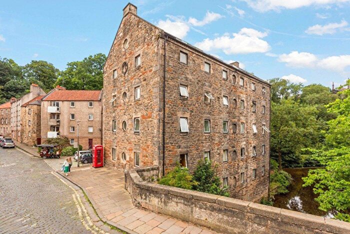 1 Bedroom Flat To Rent In Dean Path, Edinburgh, EH4