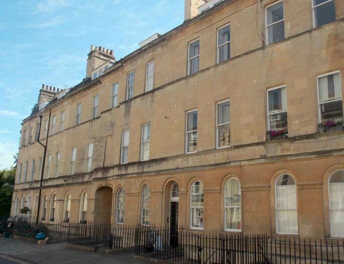 3 Bedroom Maisonette To Rent In Henrietta Street, Bath, BA2