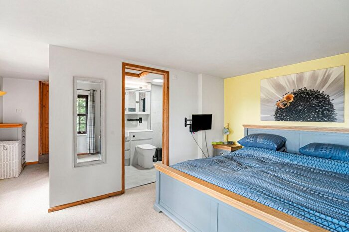 4 Bedroom Detached House For Sale In Swanbourne, Milton Keynes, Buckinghamshire, MK17