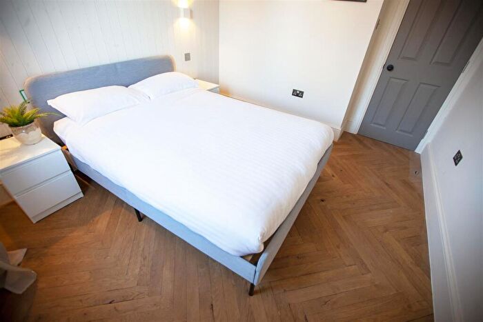 1 Bedroom Flat To Rent In Wilbraham Road Manchester, M16