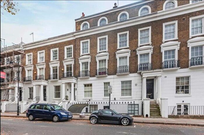 2 Bedroom Flat To Rent In Compton Road, Canonbury, N1