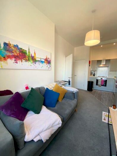2 Bedroom Flat To Rent In Westfield Road, Gorgie, Edinburgh, EH11