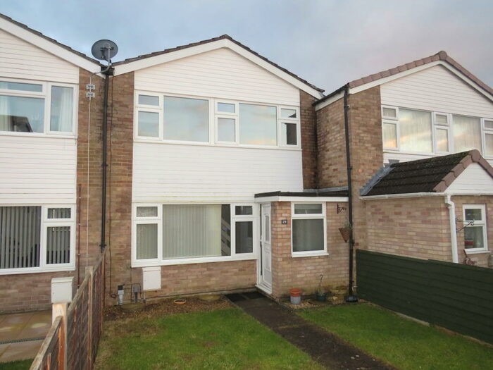 3 Bedroom House To Rent In Mills Road, Melksham, SN12