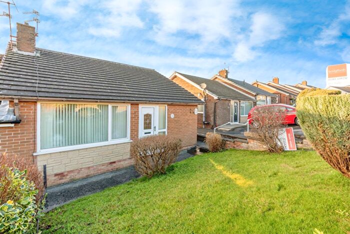 2 Bedroom Bungalow For Sale In Standenhall Drive, Burnley, Lancashire, BB10