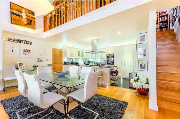 4 Bedroom Flat To Rent In Friern Barnet, Friern Barnet, N11