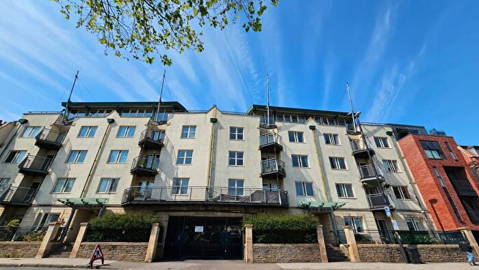 2 Bedroom Apartment To Rent In Capital Edge, Hotwell Road, BS8