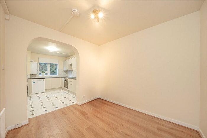 4 Bedroom Maisonette To Rent In Robert Street, London, NW1