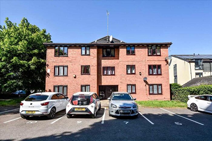 2 Bedroom Apartment To Rent In Park View, Castle Road, Wellingborough, NN8