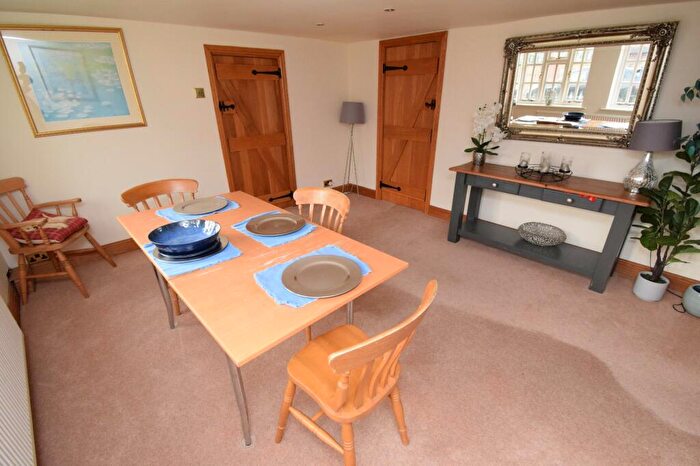 4 Bedroom Detached House For Sale In Back Lane, Birdingbury, Warwickshire, CV23