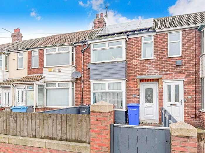 2 Bedroom Terraced House For Sale In Hedon Road, Hull, HU9