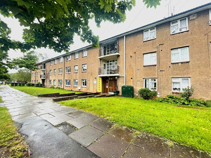 2 Bedroom Flat To Rent In Lion Fields Avenue, Coventry, CV5
