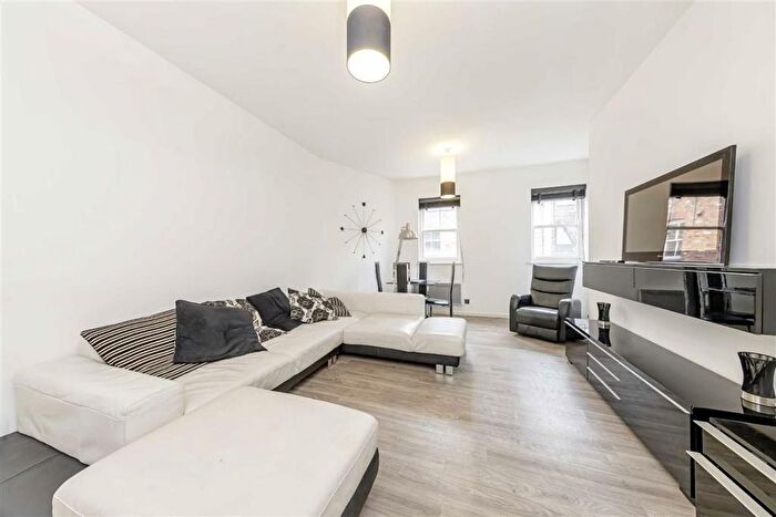 2 Bedroom Flat To Rent In Cleveland Street, Fitzrovia Amp; Covent Garden, W1T