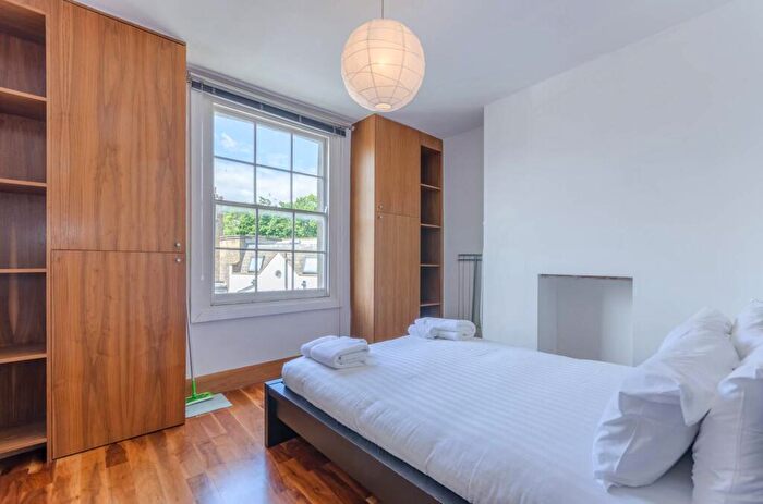 1 Bedroom Flat To Rent In Packington Street, Angel, London, N1