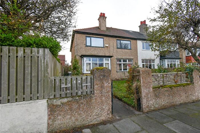 2 Bedroom Flat For Sale In Clydesdale Road, Hoylake, Wirral, CH47