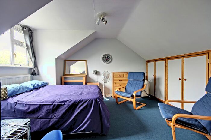 1 Bedroom Flat To Rent In West Riding, Bricket Wood, AL2