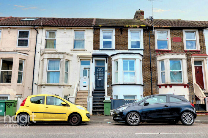 1 Bedroom Flat For Sale In Broadway, Sheerness, ME12