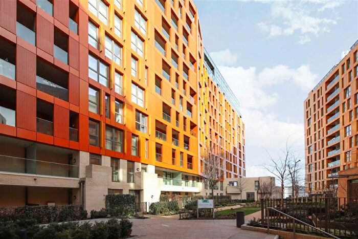 1 Bedroom Flat To Rent In Telegraph Avenue, Greenwich, SE10