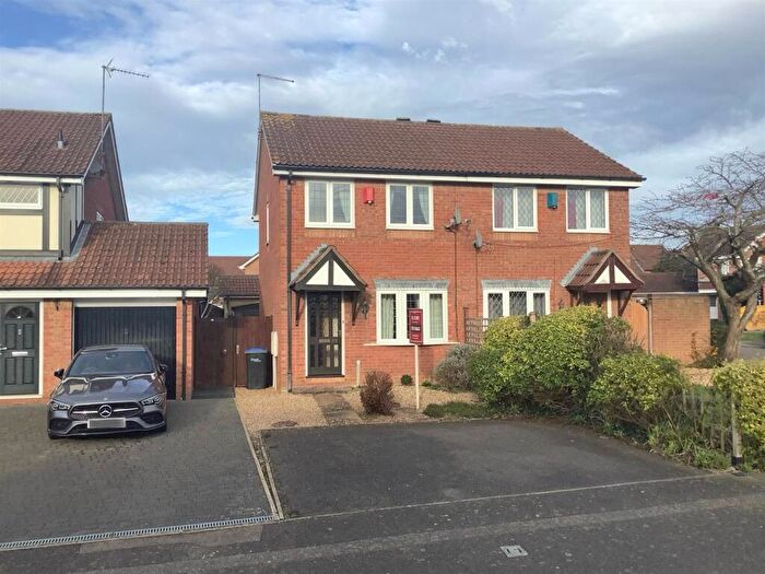 2 Bedroom Semi Detached House For Sale In Granary Road, East Hunsbury, NN4
