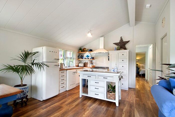 3 Bedroom Lodge For Sale In Woodham Walter, Maldon, CM9