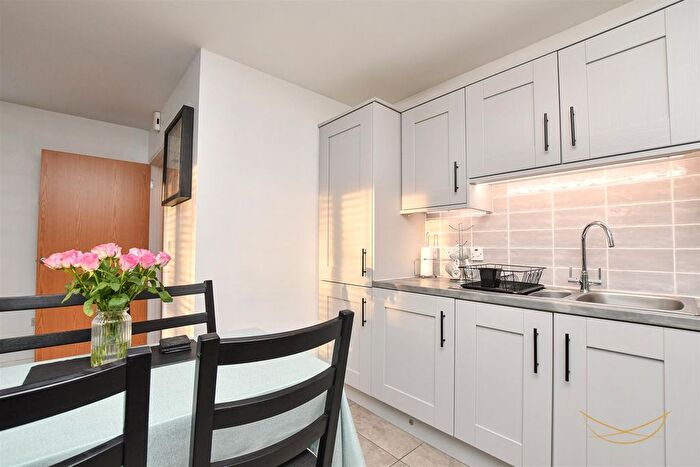 2 Bedroom Flat For Sale In Fairview Farm Road, Ballyclare, BT39