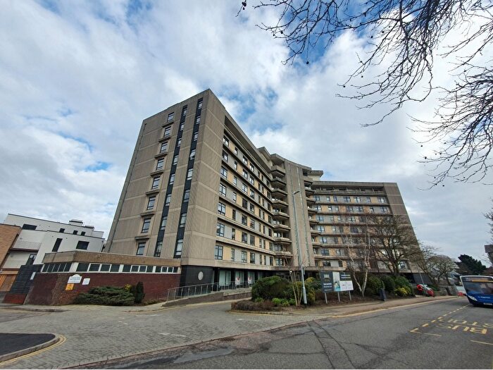 1 Bedroom Flat To Rent In Park Street, Ashford, TN24