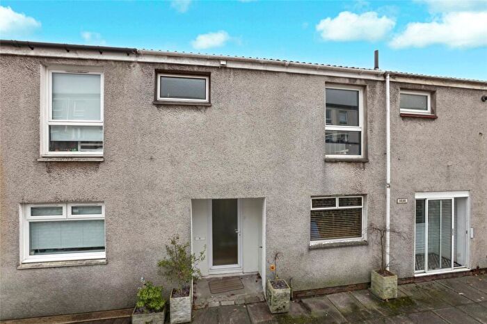 3 Bedroom Terraced House For Sale In Broomlands Road, Cumbernauld, Glasgow, North Lanarkshire, G67