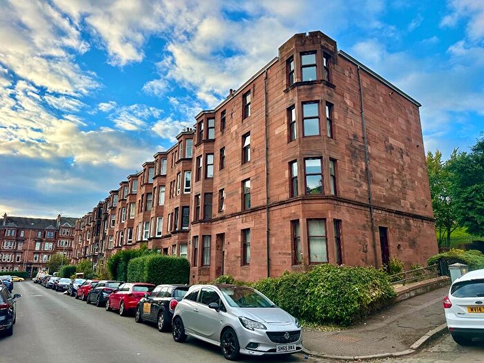 2 Bedroom Flat To Rent In Kennoway Drive, Partick, Glasgow, G11