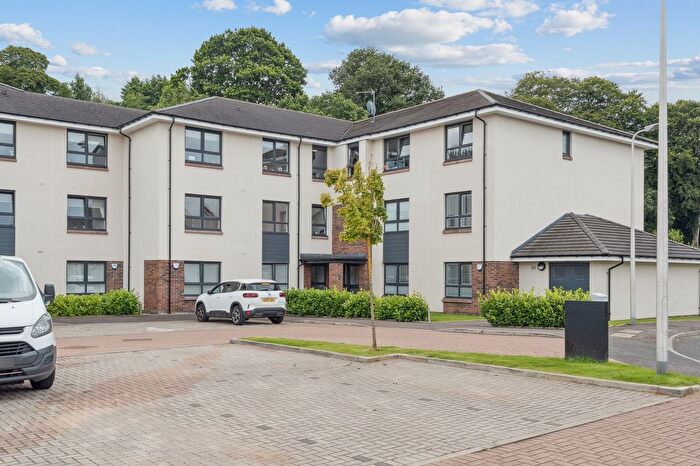2 Bedroom Flat For Sale In Lanfine Drive, Kirkintilloch, G66