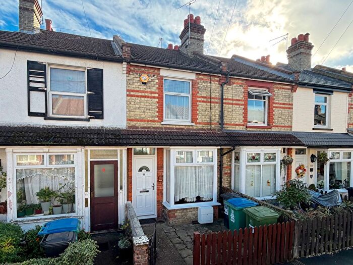 3 Bedroom Terraced House For Sale In Acme Road, Watford, WD24