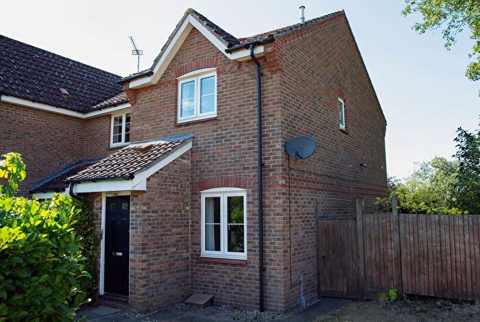 2 Bedroom End Of Terrace House For Sale In Elizabeth Close, Attleborough, NR17