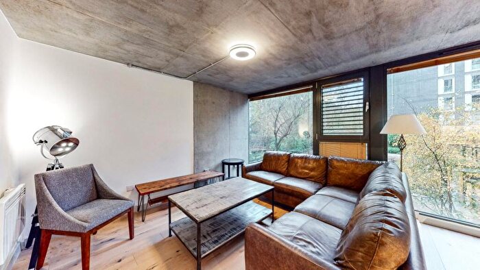 2 Bedroom Apartment To Rent In Micawber Street, N1