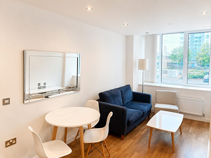 1 Bedroom Flat To Rent In Lansdowne Road, Croydon, CR0