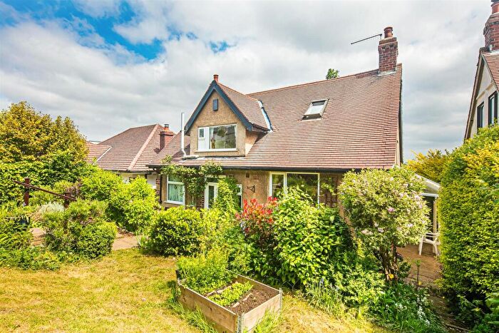 4 Bedroom Detached House For Sale In Dobbin Hill, Greystones, S11