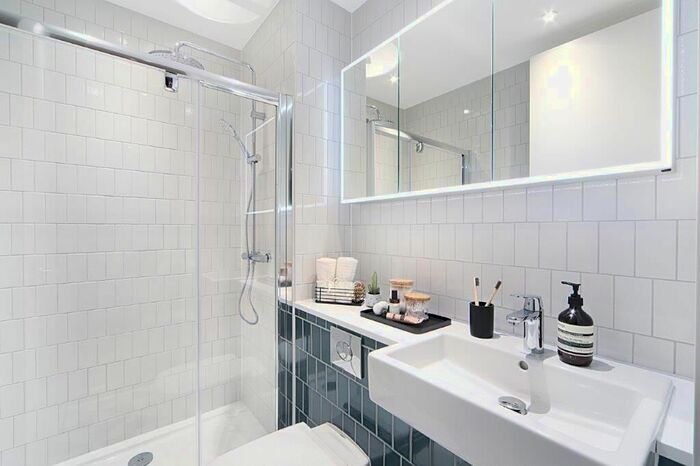 3 Bedroom Flat To Rent In Park Lane, Wembley, HA9