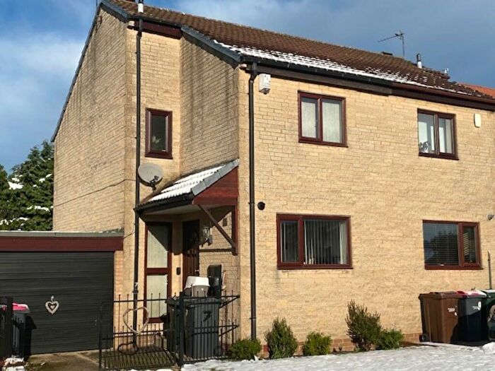 2 Bedroom Semi-Detached House To Rent In Avill Way, Wickersley, S66