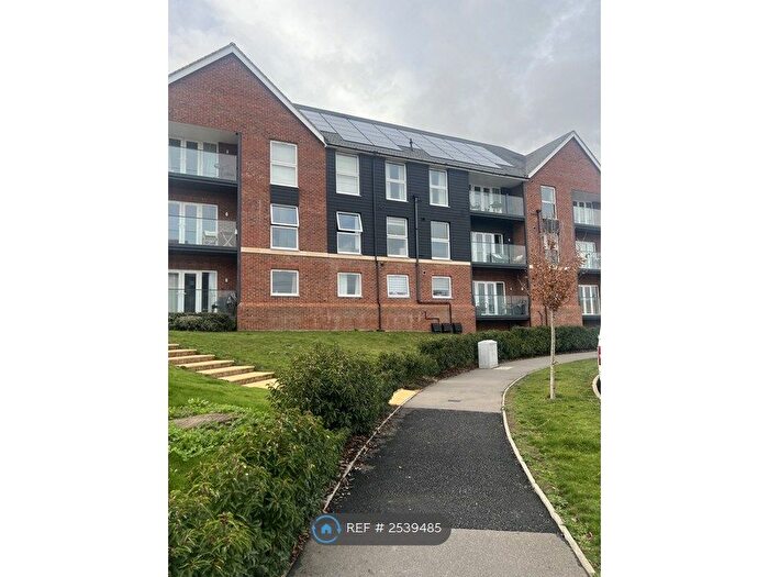 2 Bedroom Flat To Rent In Ackers Drive, Ebbsfleet Valley, Swanscombe, DA10