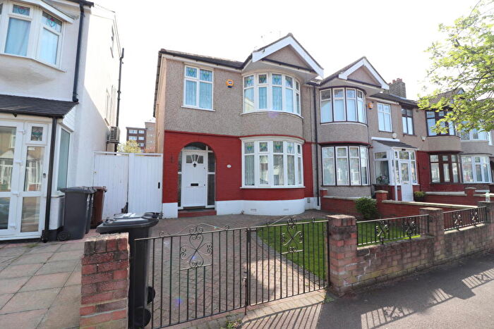 3 Bedroom House To Rent In Westrow Drive, Barking, IG11